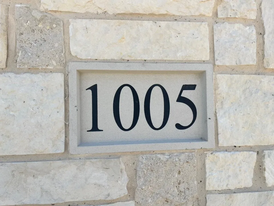 1005 Pecan Tree Lane Fort Worth, TX 76108
