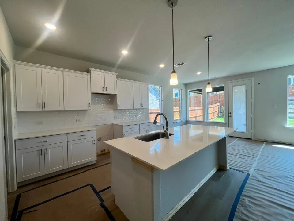 1005 Pecan Tree Lane Fort Worth, TX 76108