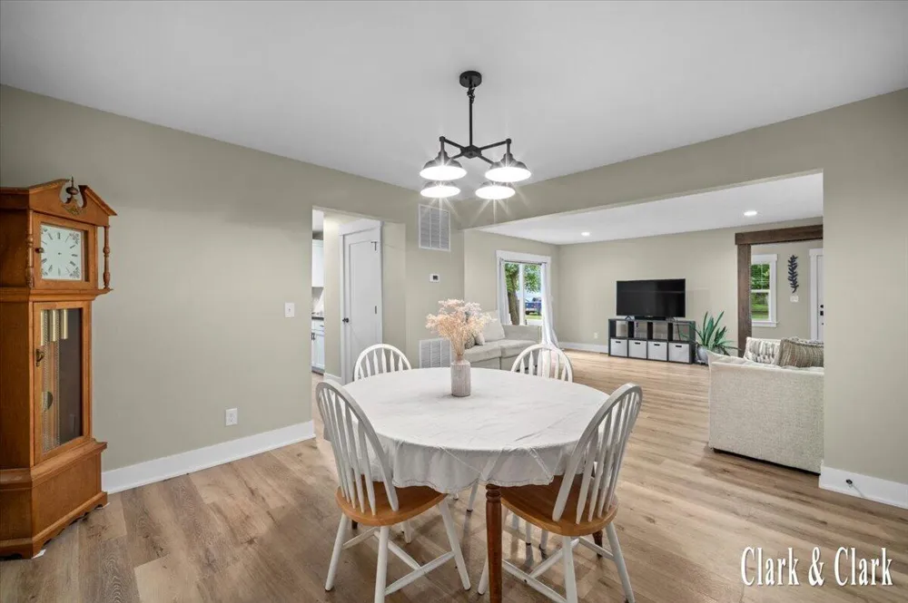 214 Lincoln Street Howard City, MI 49329