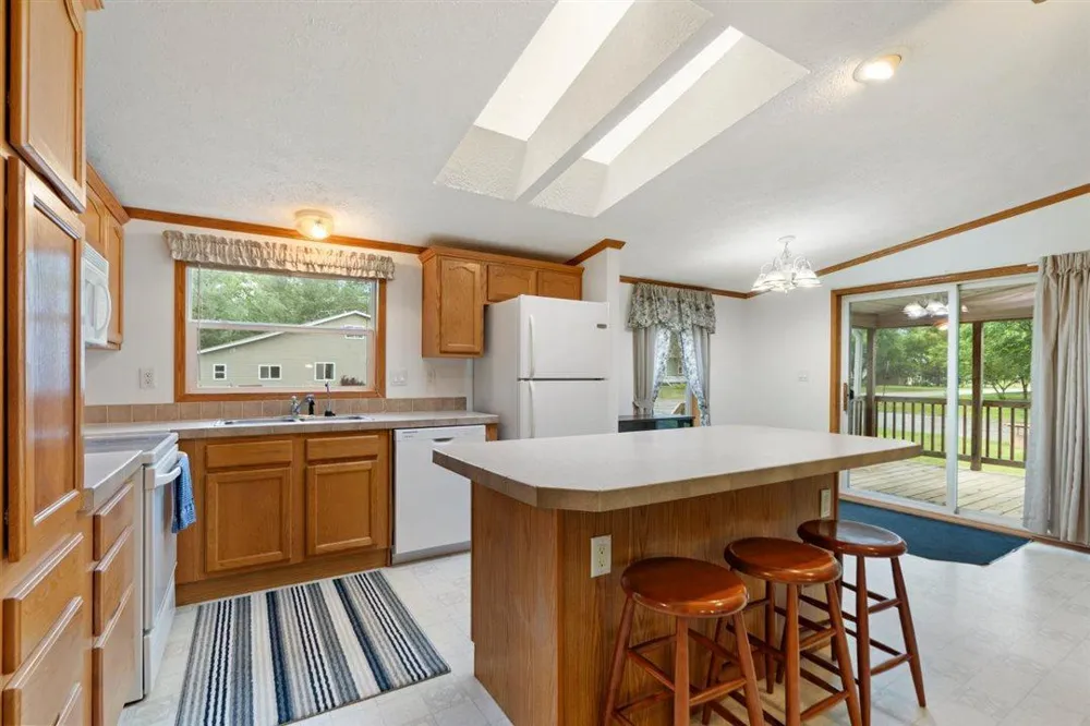 602 Winona Avenue Ironton, MN 56455