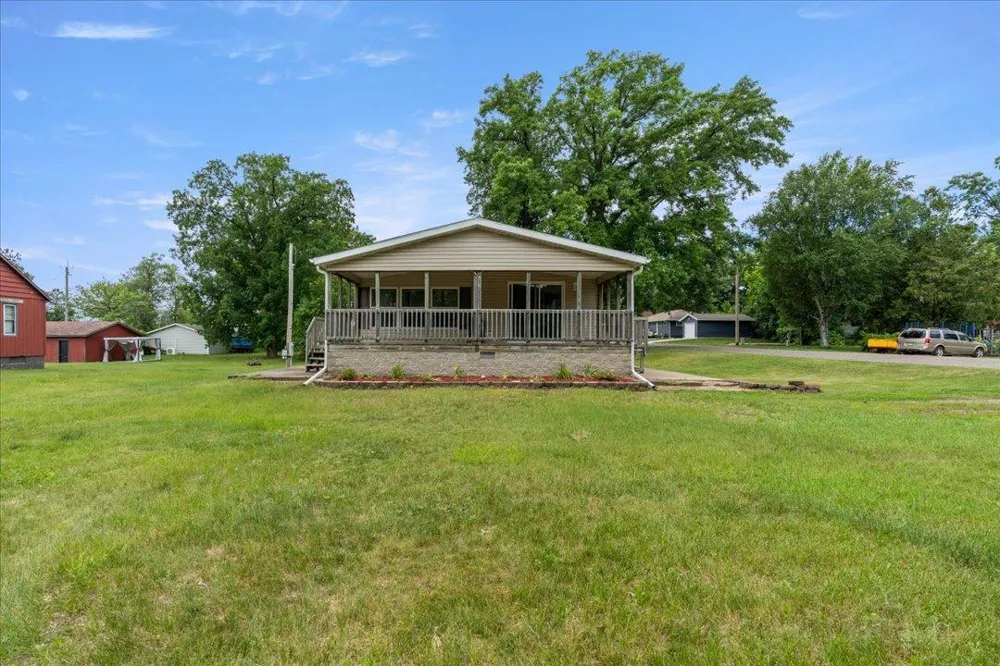 602 Winona Avenue Ironton, MN 56455