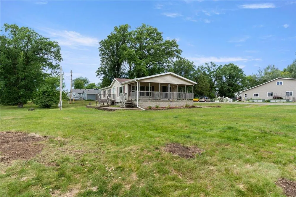602 Winona Avenue Ironton, MN 56455