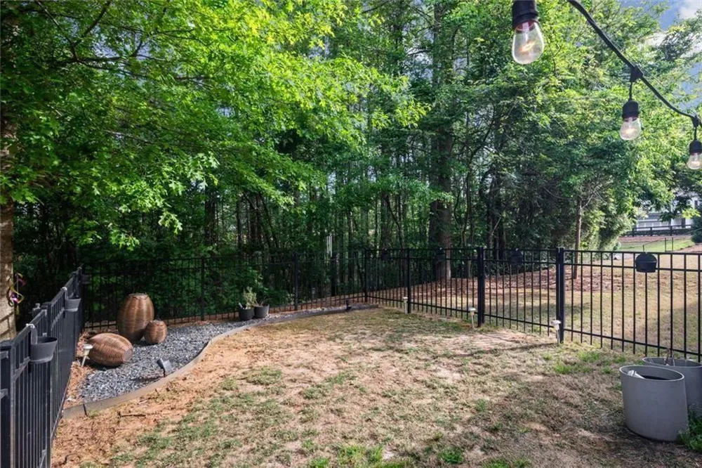 138 Bellehaven Drive Woodstock, GA 30188