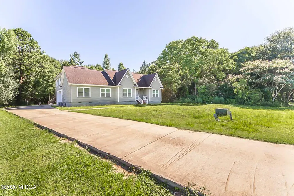 217 Cedar Lake Circle Cordele, GA 31015