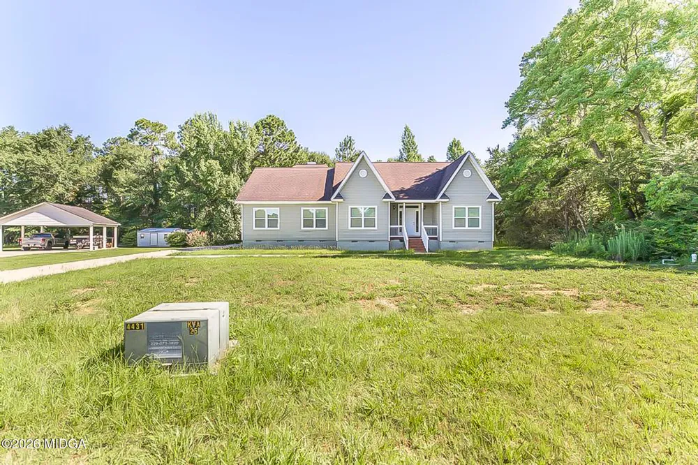 217 Cedar Lake Circle Cordele, GA 31015