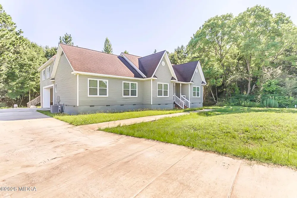 217 Cedar Lake Circle Cordele, GA 31015