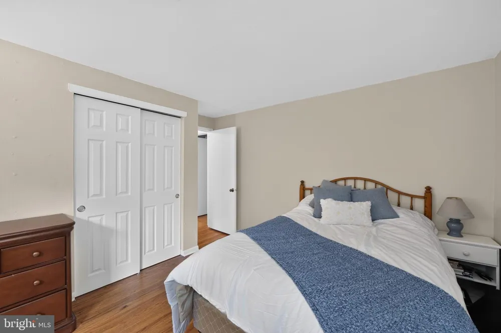 37 LONGPOINT LANE Rose Valley, PA 19063