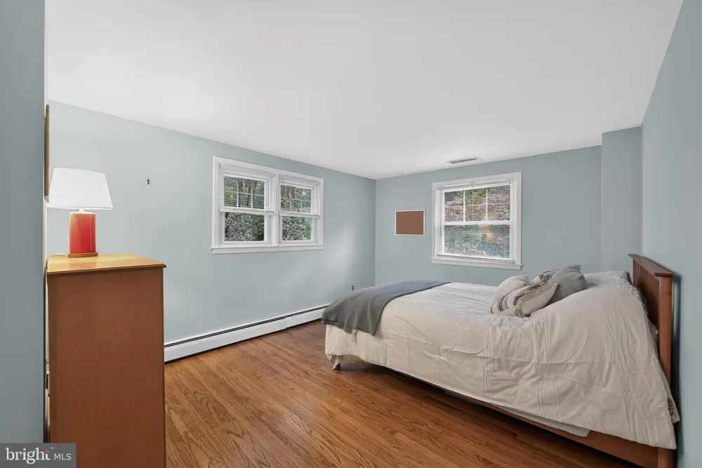 37 LONGPOINT LANE Rose Valley, PA 19063