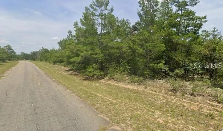 COLMART DRIVE Chipley, FL 32428