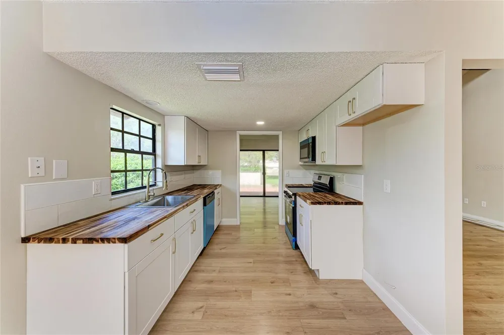 4515 WINSTON LANE #47 Sarasota, FL 34235