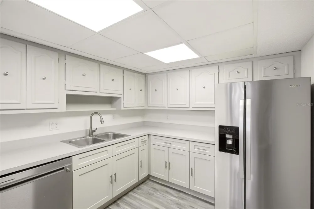 22333 EDGEWATER DRIVE #C2 Punta Gorda, FL 33980