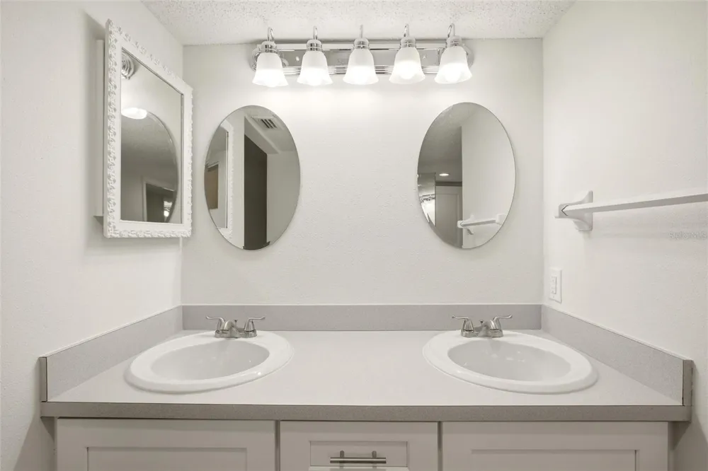 22333 EDGEWATER DRIVE #C2 Punta Gorda, FL 33980