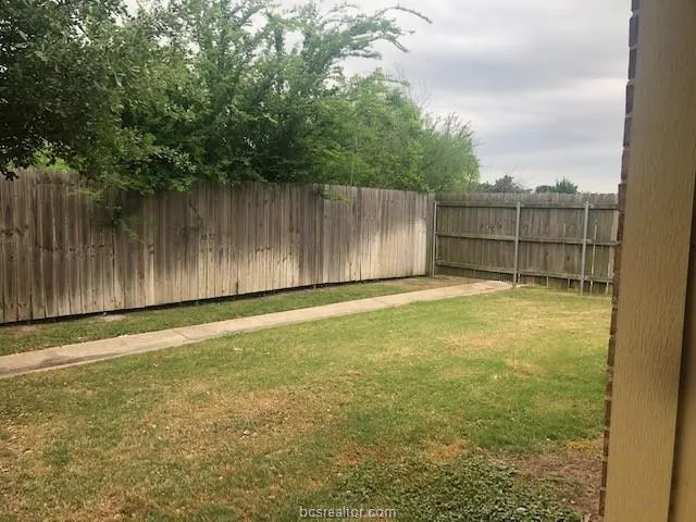 441 Momma Bear Drive College Station, TX 77845