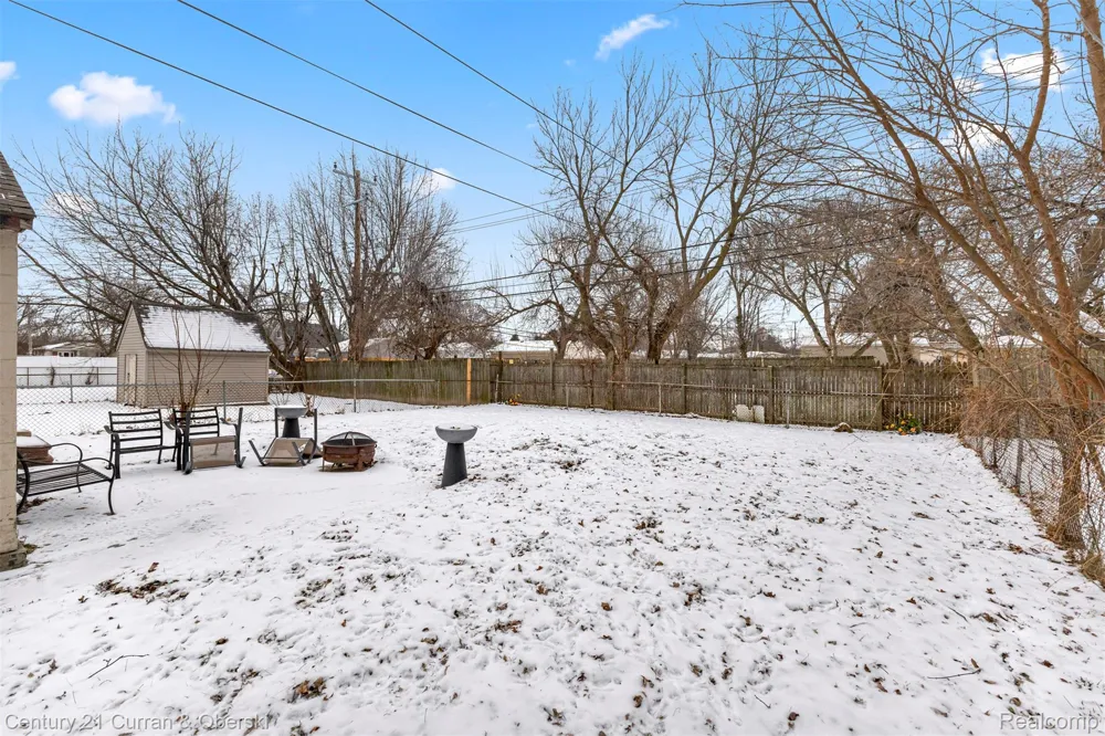 22327 Wick Road Taylor City, MI 48180