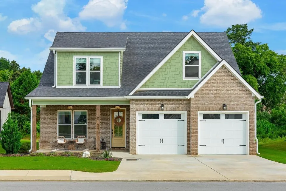 8189 Snowdrop Way Ooltewah, TN 37363