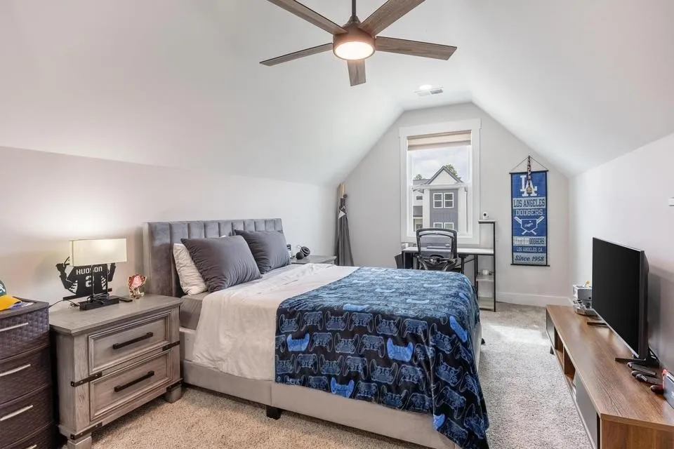 8189 Snowdrop Way Ooltewah, TN 37363