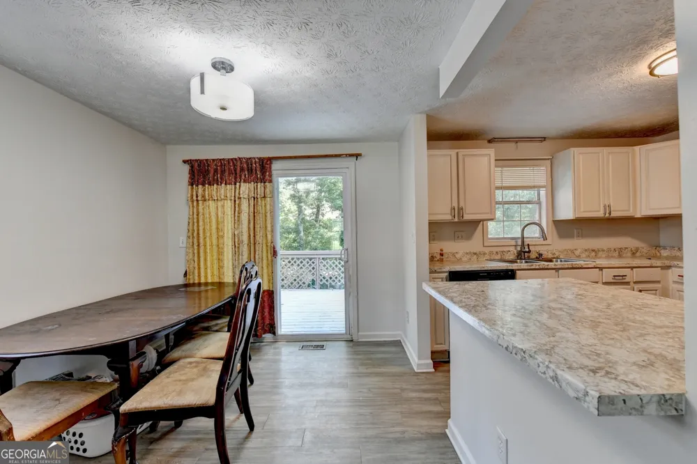 4286 Village Square LN Stone Mountain, GA 30083