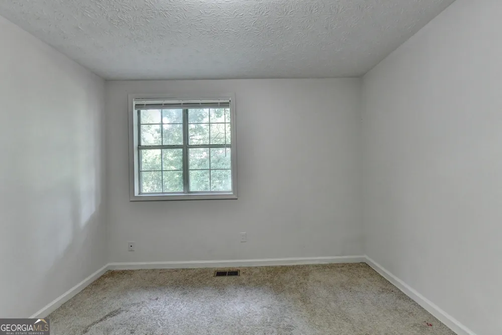 4286 Village Square LN Stone Mountain, GA 30083