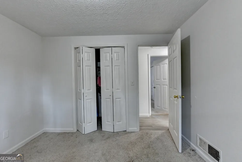 4286 Village Square LN Stone Mountain, GA 30083