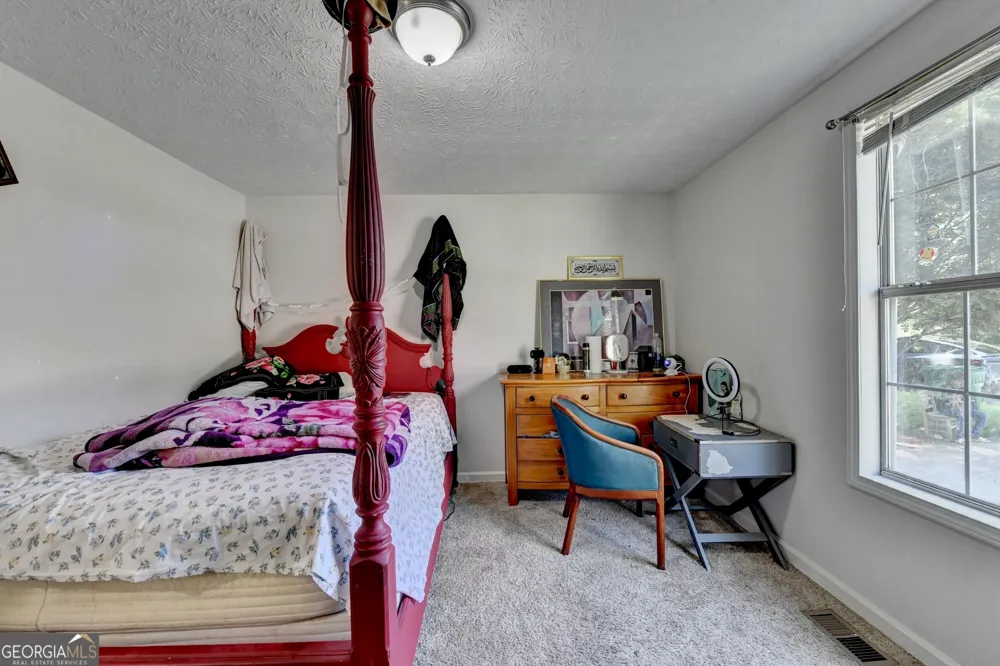 4286 Village Square LN Stone Mountain, GA 30083
