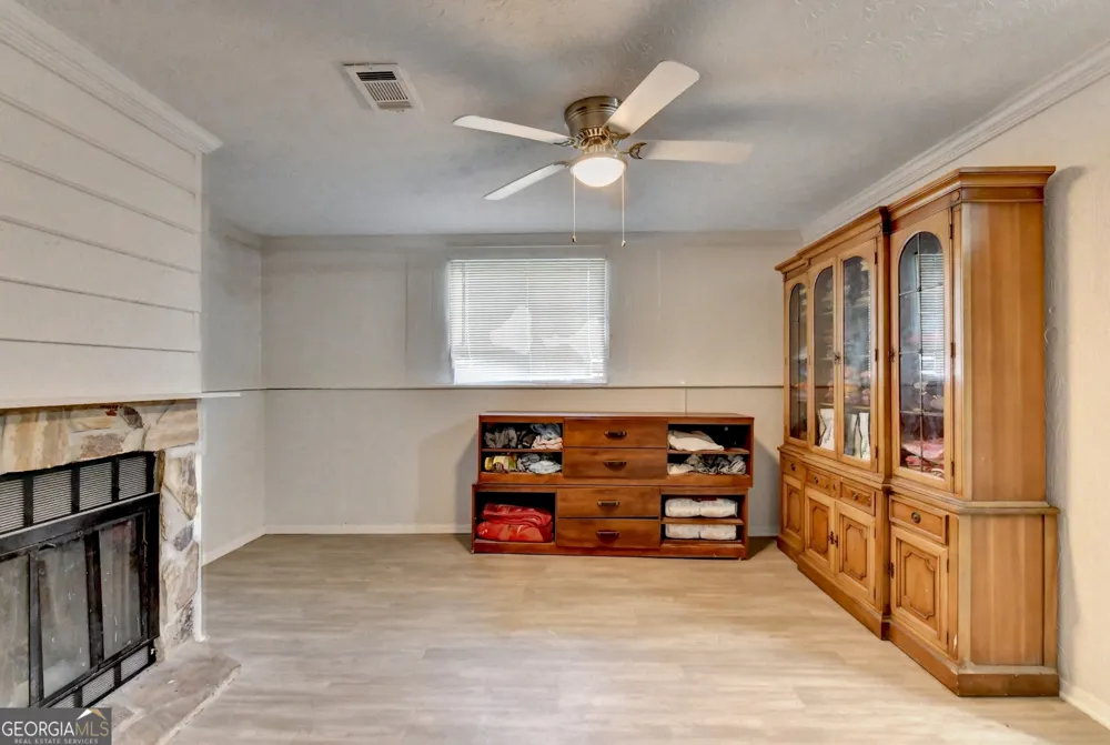 4286 Village Square LN Stone Mountain, GA 30083