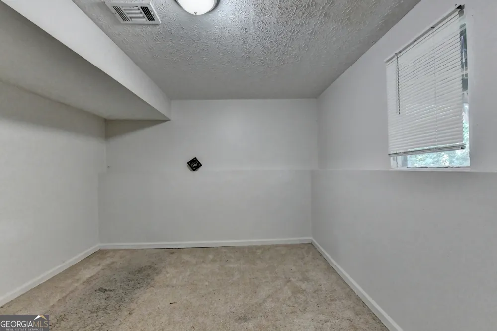 4286 Village Square LN Stone Mountain, GA 30083