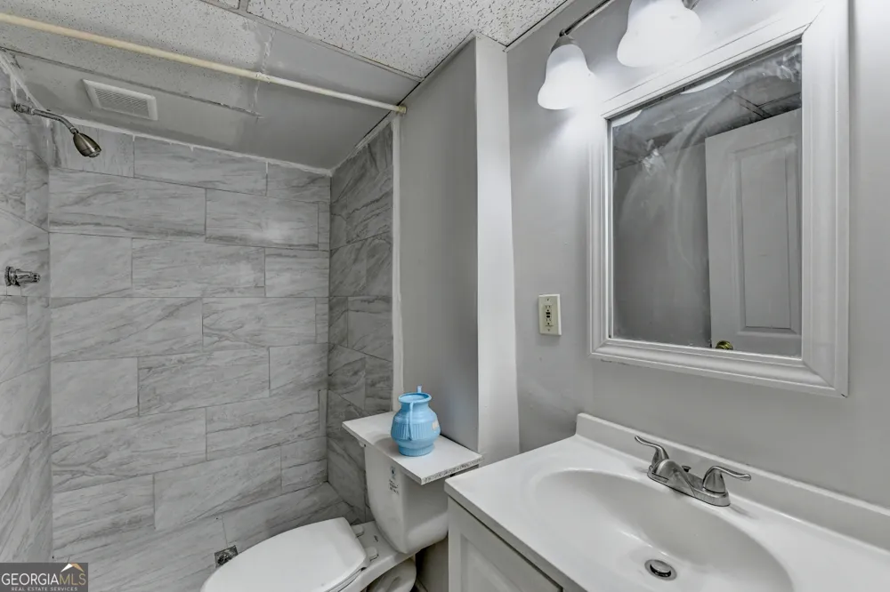 4286 Village Square LN Stone Mountain, GA 30083