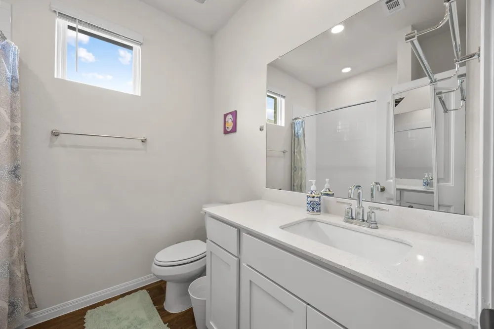 713 Iron Bridge Road Georgetown, TX 78626