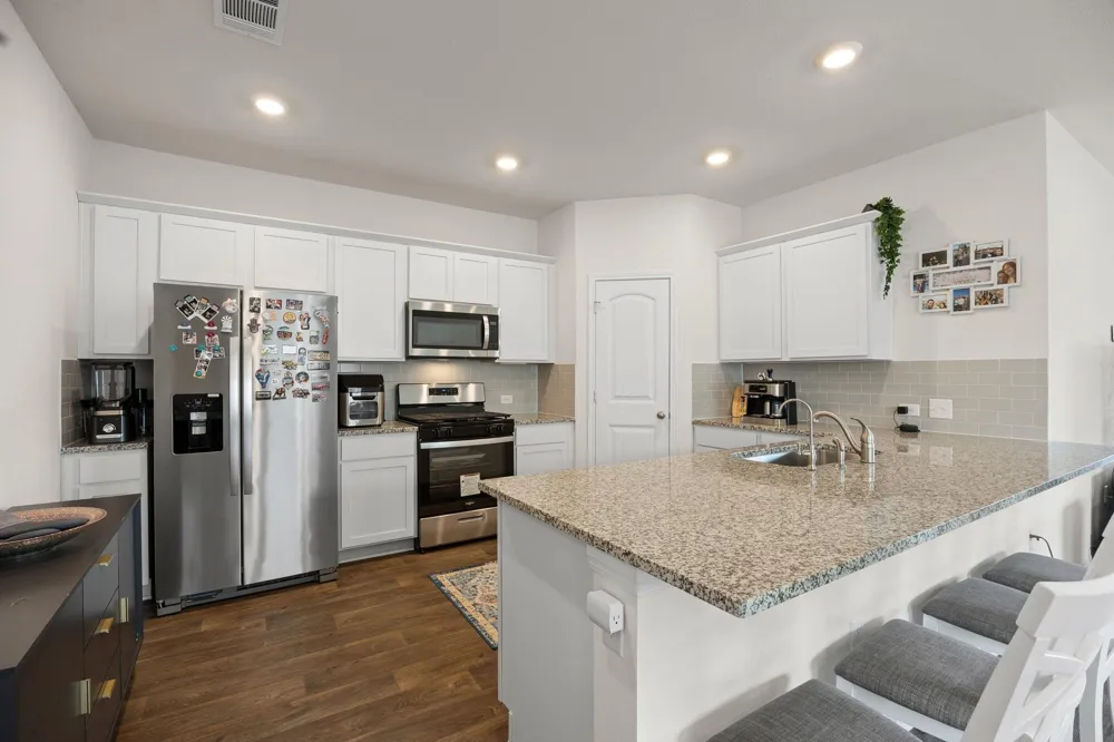 713 Iron Bridge Road Georgetown, TX 78626