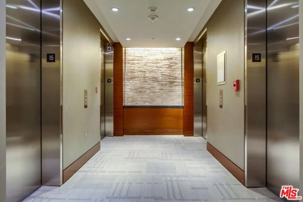 1155 S Grand Avenue #1111 Los Angeles, CA 90015