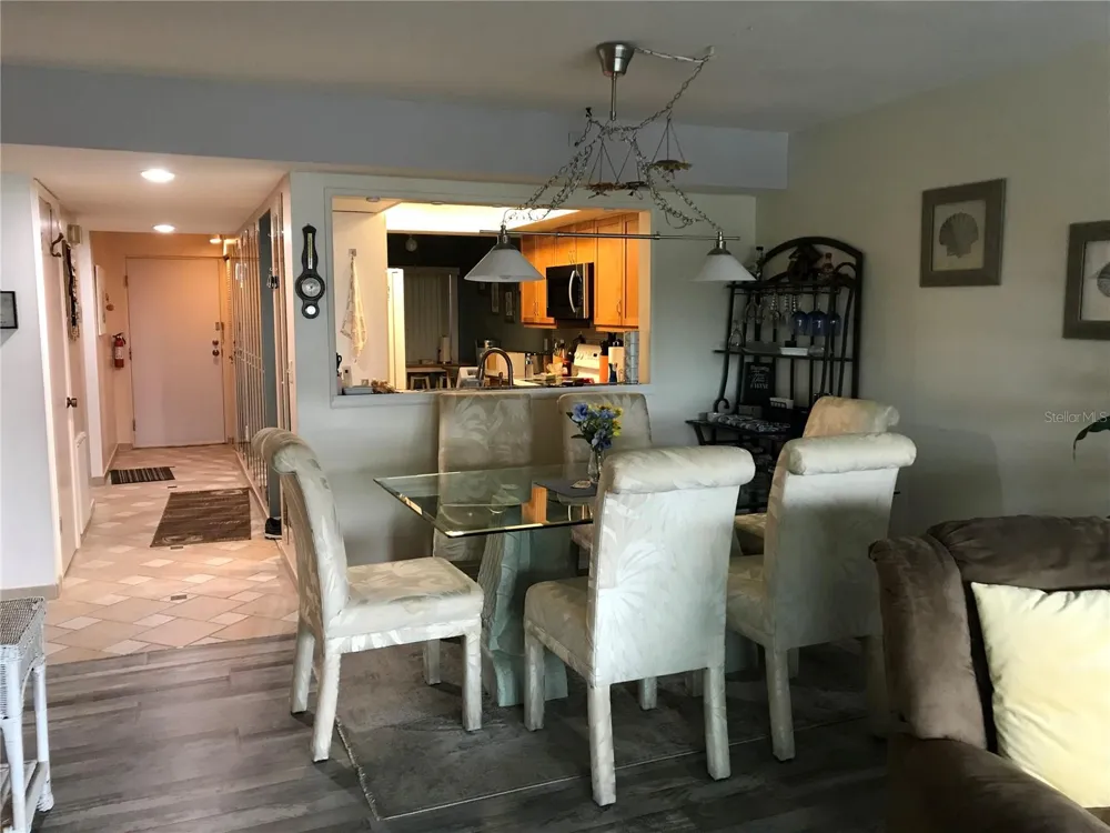3705 E BAY DRIVE #103 Bradenton Beach, FL 34217