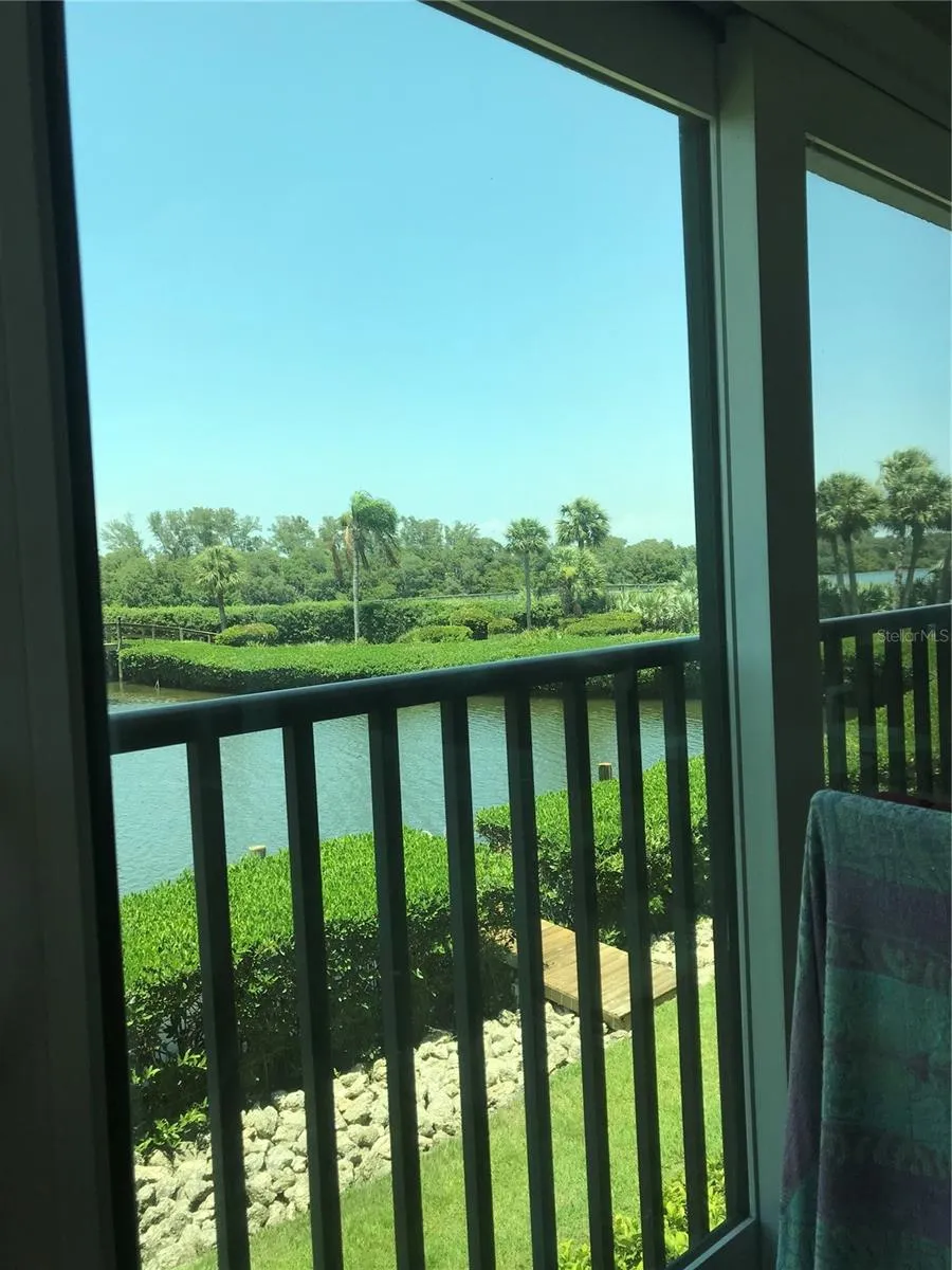 3705 E BAY DRIVE #103 Bradenton Beach, FL 34217