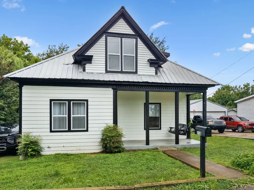 118 Nall Ave Centerville, TN 37033