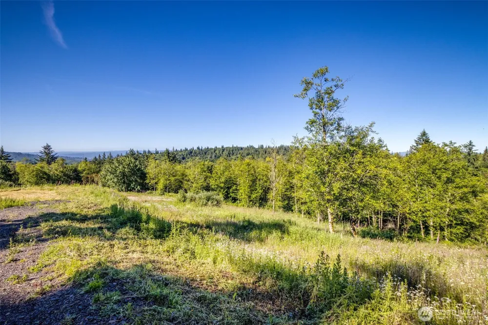 268 Walker Road Kelso, WA 98626