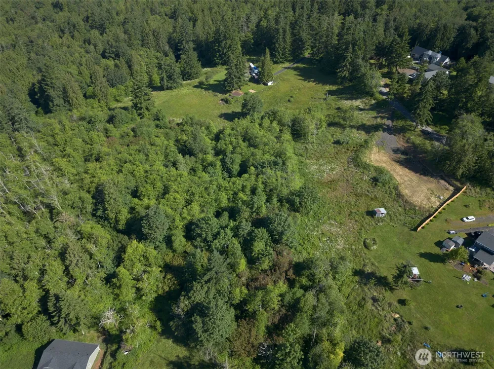 268 Walker Road Kelso, WA 98626