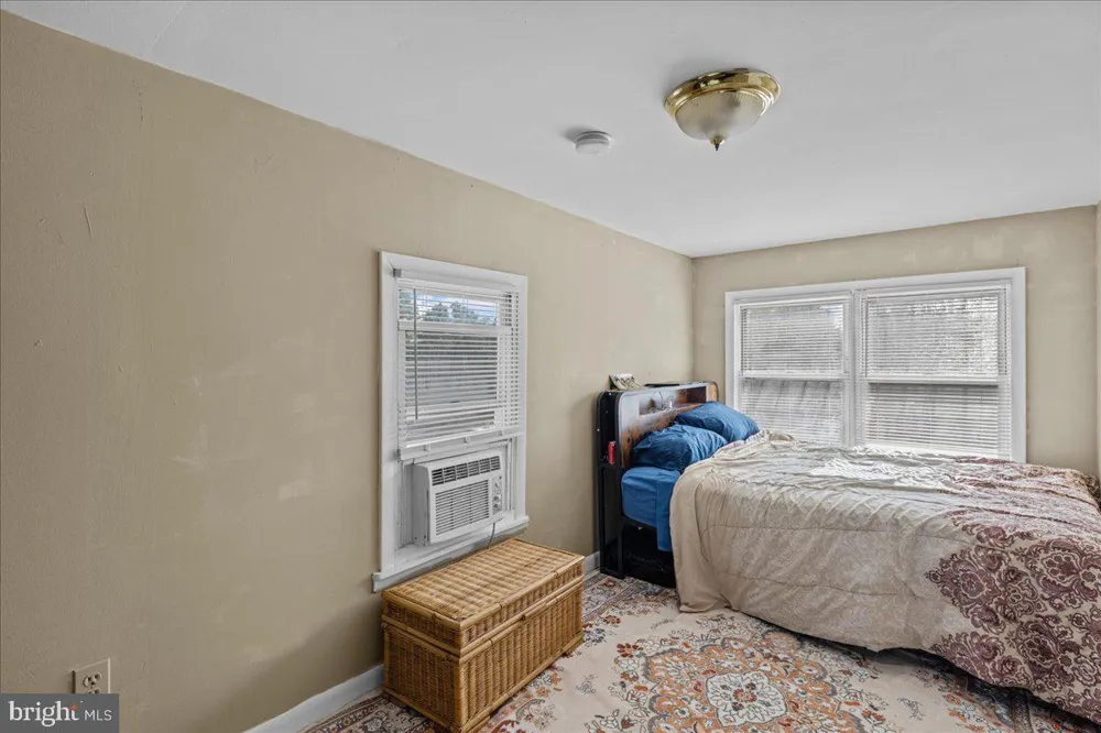 42 SPRUCE STREET Cherry Hill, NJ 08002