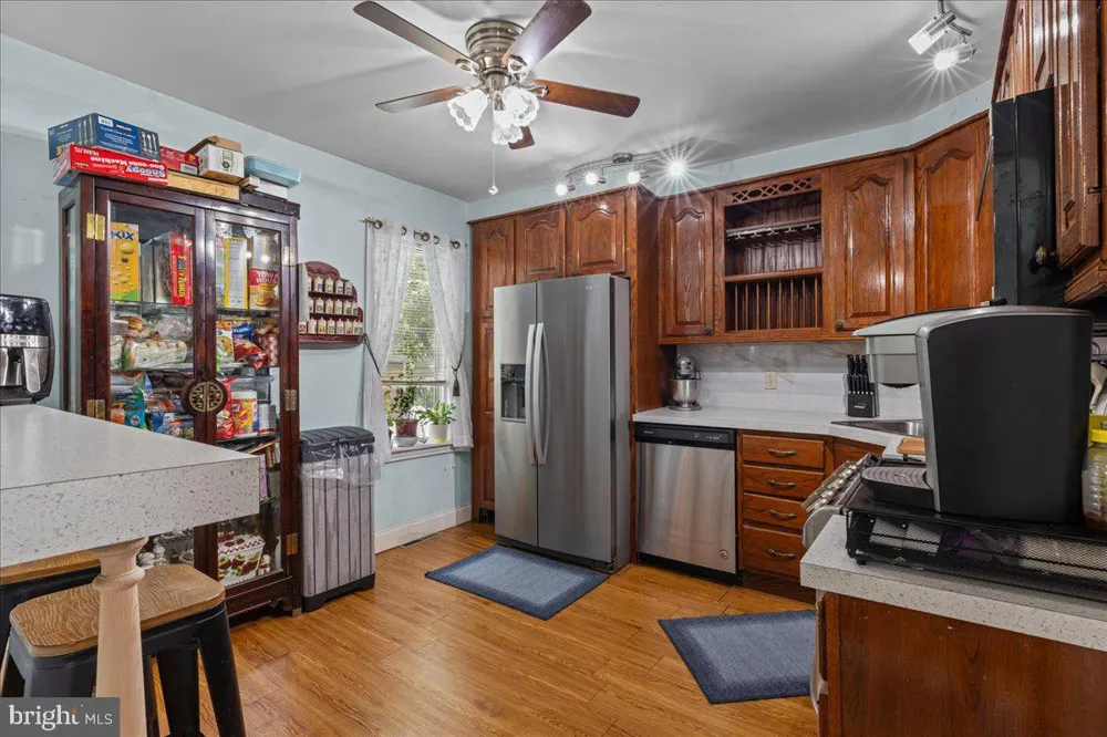 42 SPRUCE STREET Cherry Hill, NJ 08002