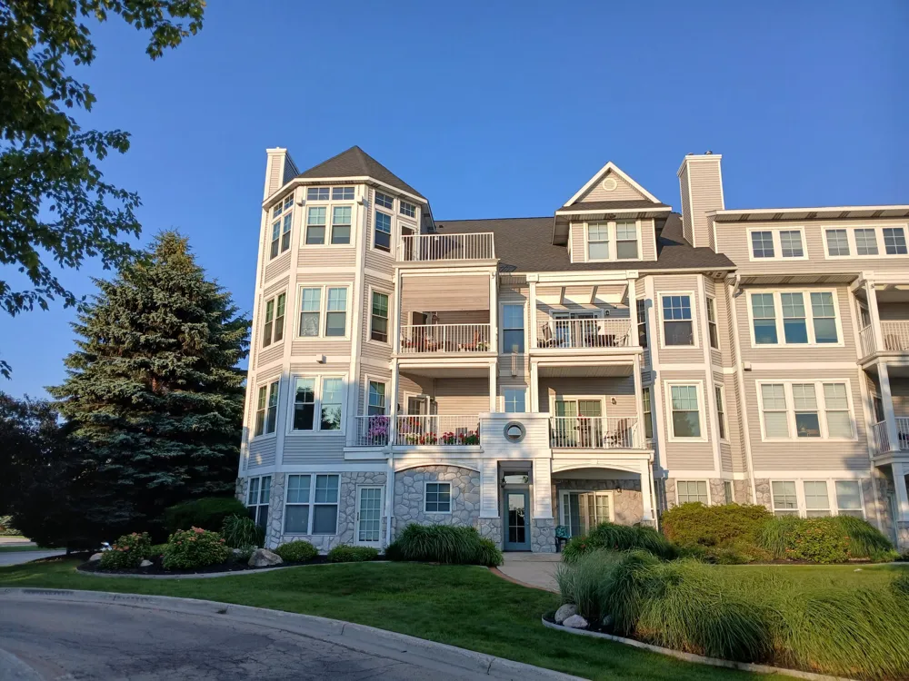 300 S Rath Avenue ##5 Ludington, MI 49431