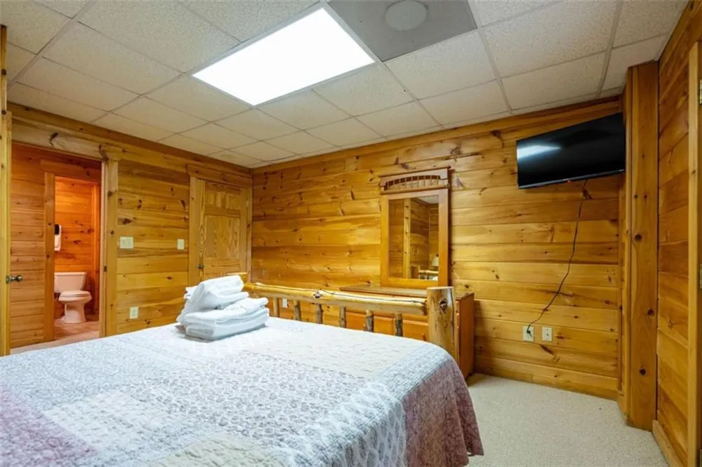 305 Martin Crossing Cherry Log, GA 30522