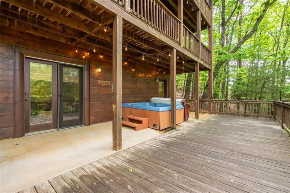 305 Martin Crossing Cherry Log, GA 30522
