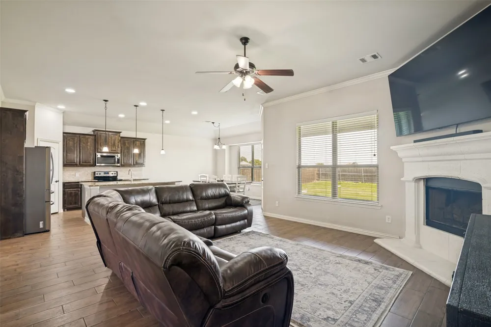 465 Collin Street Nevada, TX 75173