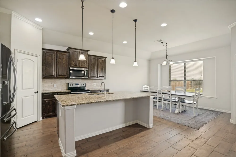 465 Collin Street Nevada, TX 75173