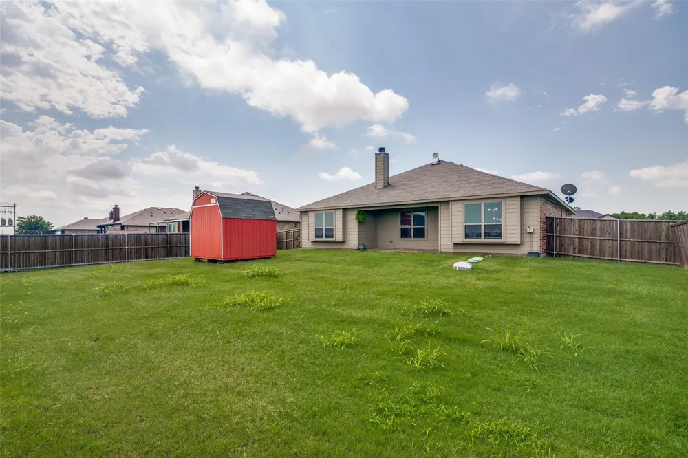 465 Collin Street Nevada, TX 75173