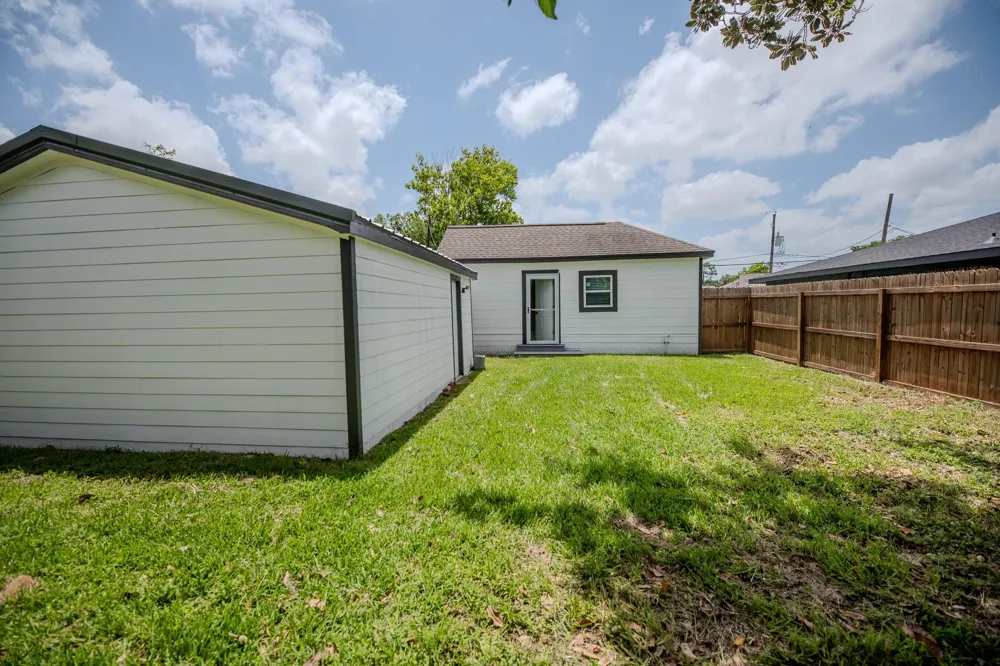 1225 Dutch Street Deer Park, TX 77536