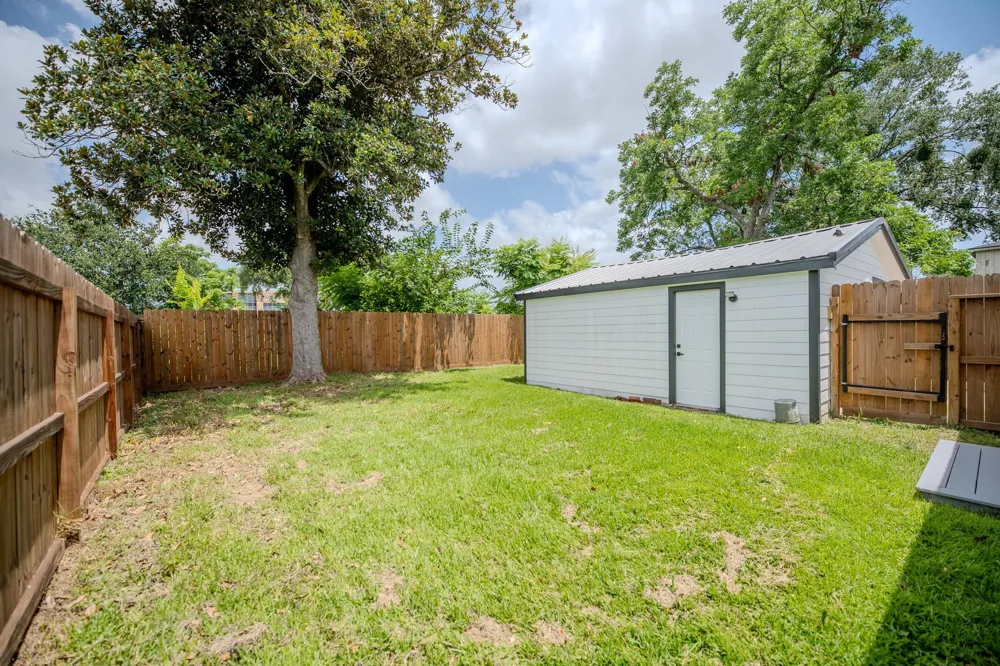 1225 Dutch Street Deer Park, TX 77536