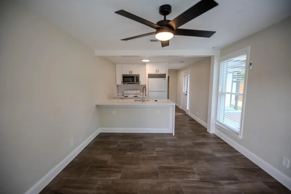 1225 Dutch Street Deer Park, TX 77536