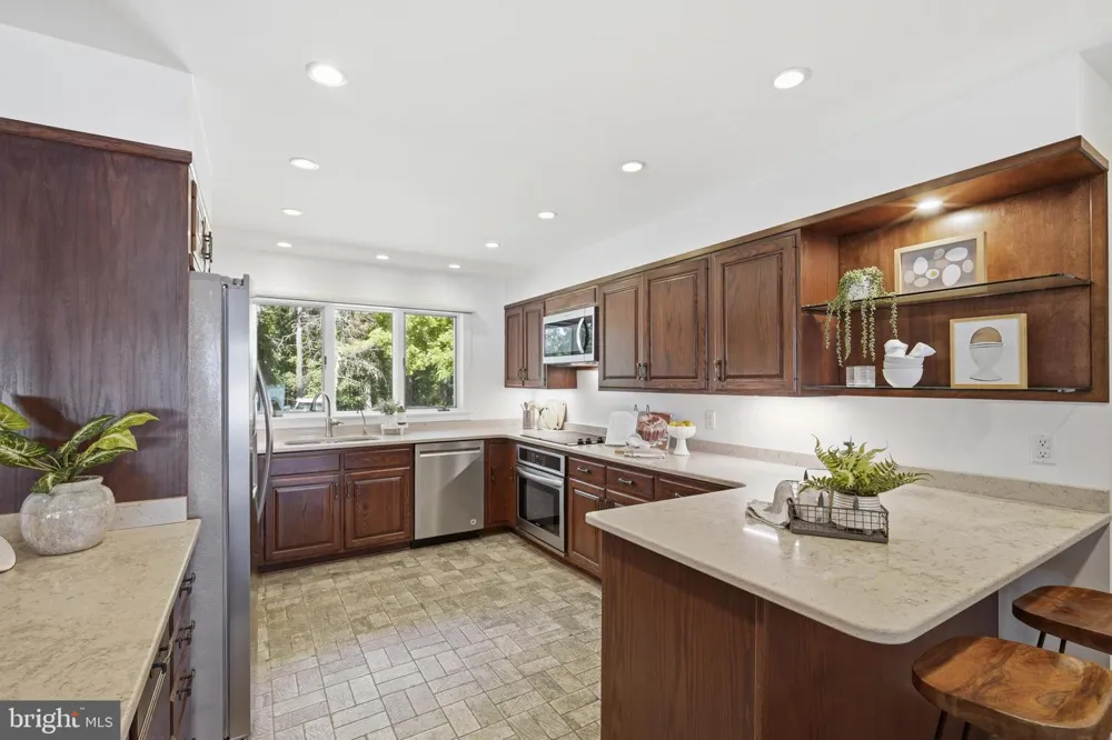 26279 DEEP WATER HARBOR ROAD Easton, MD 21601