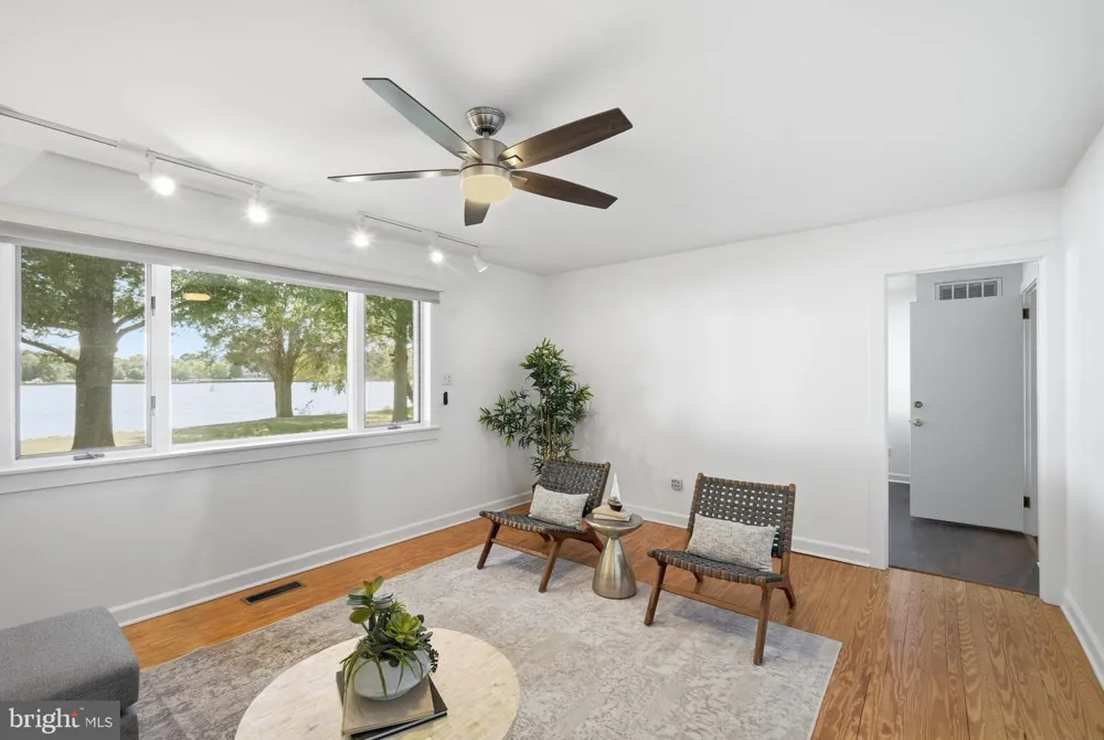 26279 DEEP WATER HARBOR ROAD Easton, MD 21601