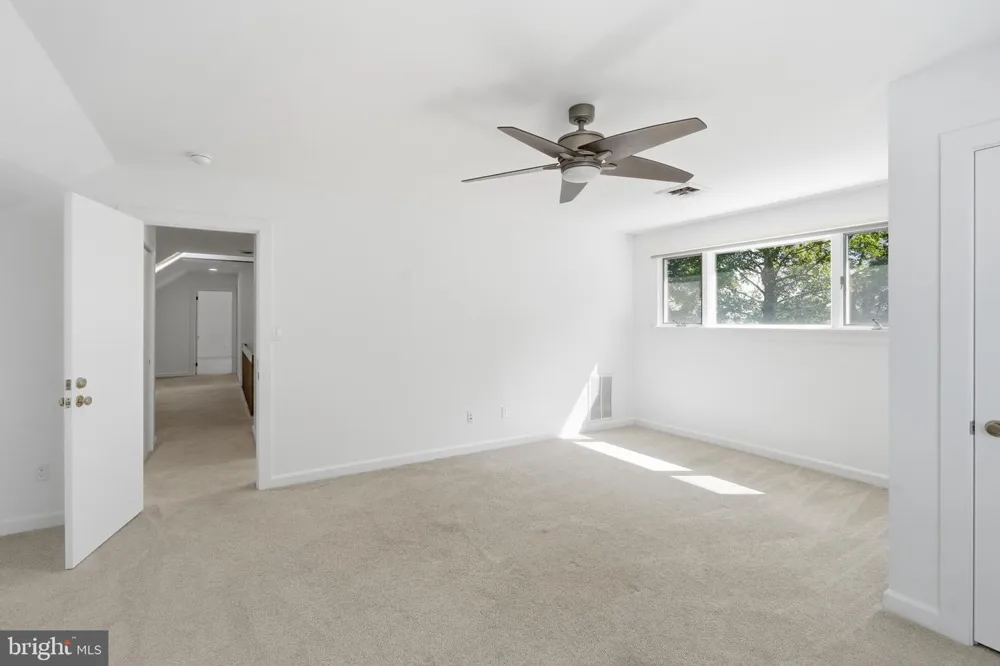 26279 DEEP WATER HARBOR ROAD Easton, MD 21601