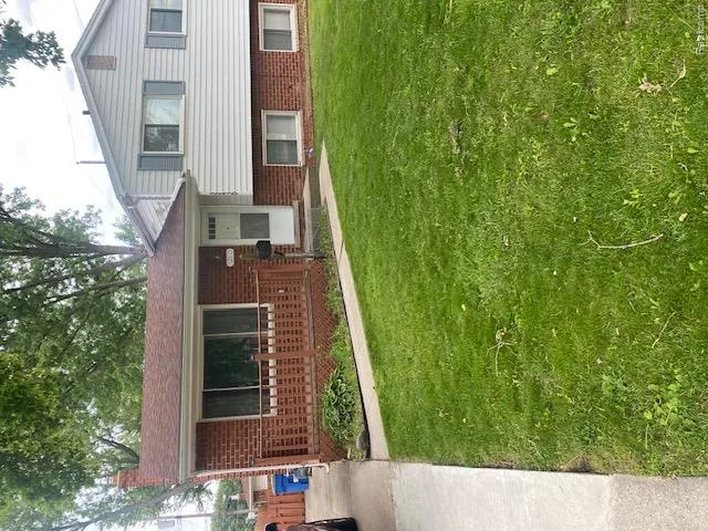 32430 TECLA DRIVE Warren City, MI 48088